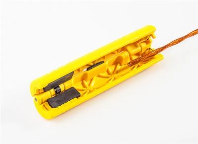 Jokari Pince Et Ciseaux 30013 Dénudeur De Câbles CAN-Strip 1 Jokari Pince Et Ciseaux 30013 Dénudeur De Câbles CAN-Strip