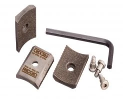 Ridgid Pince Et Ciseaux '48323 Mâchoire D''insertion Avec Vis, Taille "N" (jeu De 3)' -Coupe-tubes Soldes 48323 machoire d insertion avec vis taille qnq jeu de 3 1 4