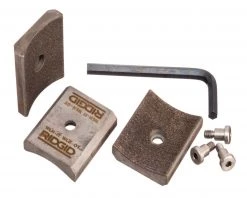 Ridgid Pince Et Ciseaux '48358 Mâchoire D''insertion Avec Vis, Taille "H" (jeu De 3)' -Coupe-tubes Soldes 48358 machoire d insertion avec vis taille qhq jeu de 3 1 4