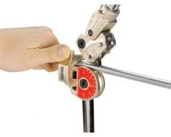 Ridgid Pince Et Ciseaux 612M Dispositif De Pliage Lourd Pour Instruments 12 Mm 38063 5 Ridgid Pince Et Ciseaux 612M Dispositif De Pliage Lourd Pour Instruments 12 Mm 38063 -Coupe-tubes Soldes 612m dispositif de pliage lourd pour instruments 12 mm 38063 2