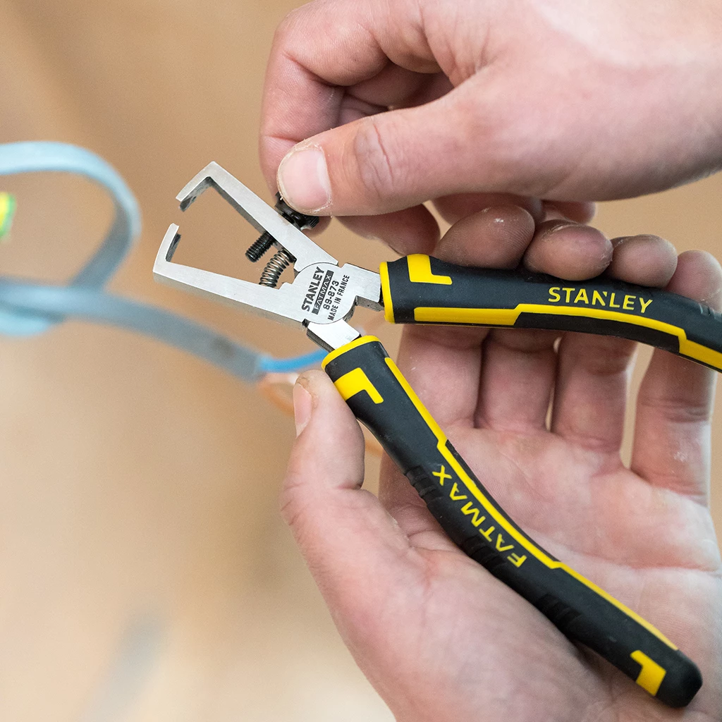 Stanley Pince Et Ciseaux 8098-160 TL Draadstriptang 160 Mm 4 Stanley Pince Et Ciseaux 8098-160 TL Draadstriptang 160 Mm – Image 4