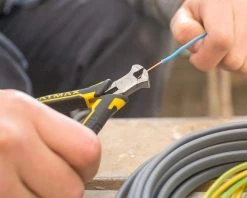 Stanley Pince Et Ciseaux FMHT0-80519 Coupeur à Tête Miniature FATMAX®. 5 Stanley Pince Et Ciseaux FMHT0-80519 Coupeur à Tête Miniature FATMAX®. -Coupe-tubes Soldes fmht0 80519 coupeur a tete miniature fatmaxr 1 2