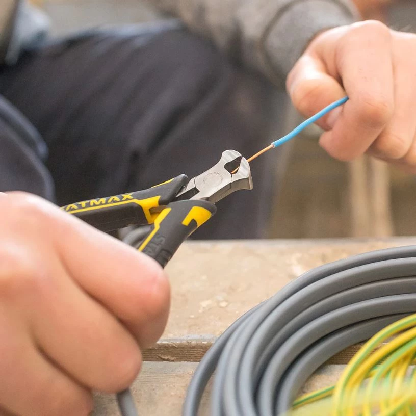 Stanley Pince Et Ciseaux FMHT0-80519 Coupeur à Tête Miniature FATMAX®. 3 Stanley Pince Et Ciseaux FMHT0-80519 Coupeur à Tête Miniature FATMAX®. – Image 3