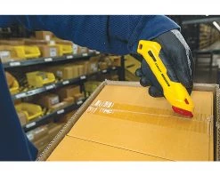 Stanley FMHT10362-0 Couteau De Sécurité FatMax à Main Gauche 5 Stanley FMHT10362-0 Couteau De Sécurité FatMax à Main Gauche -Coupe-tubes Soldes fmht10362 0 couteau de securite fatmax a main gauche 2