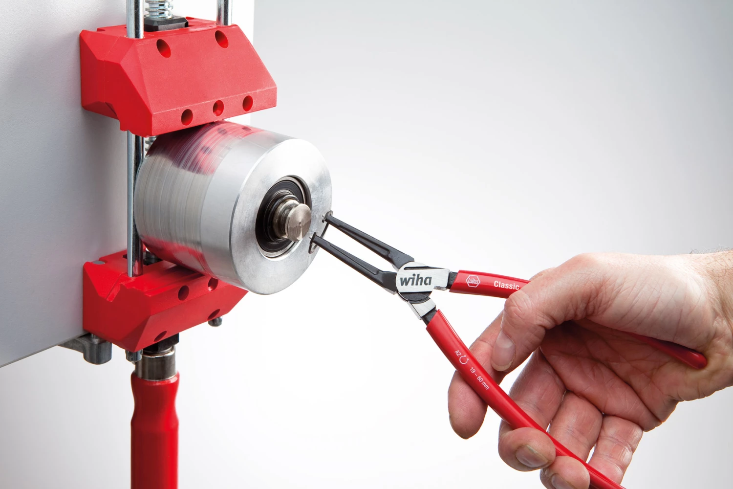 Wiha Pince Et Ciseaux Pince à Circlips Classic Avec MagicTips® Pour Circlips Internes (alésages) En Blister 36975 J 0, 140 Mm – Image 3