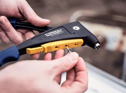 Rapid Pince Et Ciseaux RP40 Multi Pince à Rivets Aveugles Mallette 5001127 5 Rapid Pince Et Ciseaux RP40 Multi Pince à Rivets Aveugles Mallette 5001127 – Image 5