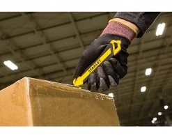 Stanley Couteau De Sécurité STHT10360-0 Coupe-film Double Bimat 5 Stanley Couteau De Sécurité STHT10360-0 Coupe-film Double Bimat -Coupe-tubes Soldes stht10360 0 coupe film double bimat 2